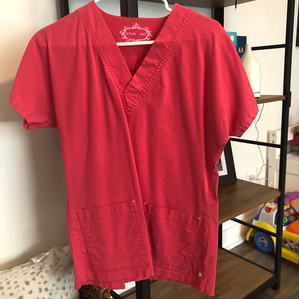 Stretch scrub top ( Scrublovers )